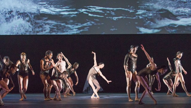 WoolfWorks_carousel_TristramKenton_production6