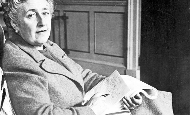 str2_angelachristie_author_ma_1-e1537357574112-770x470